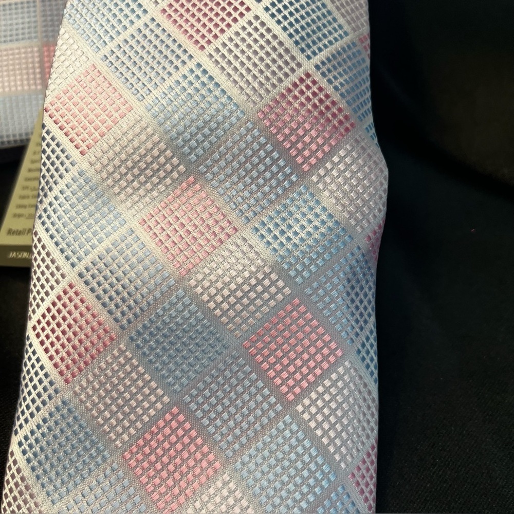 NWT- Silk Pink & Light Blue Check Tie Set with Cufflinks - Picture 2 of 4